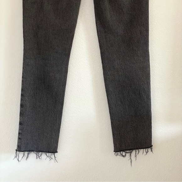 Madewell The Perfect Vintage High Waist Knee Rip Jean Cosner Washed Black - Picture 12 of 16